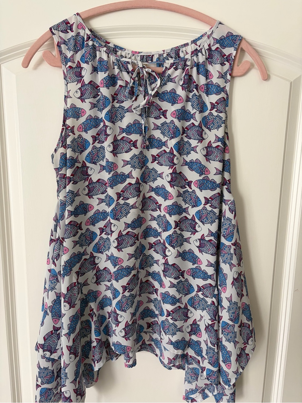 C Fish-Print Sleeveless Camisole in Blue and Pink